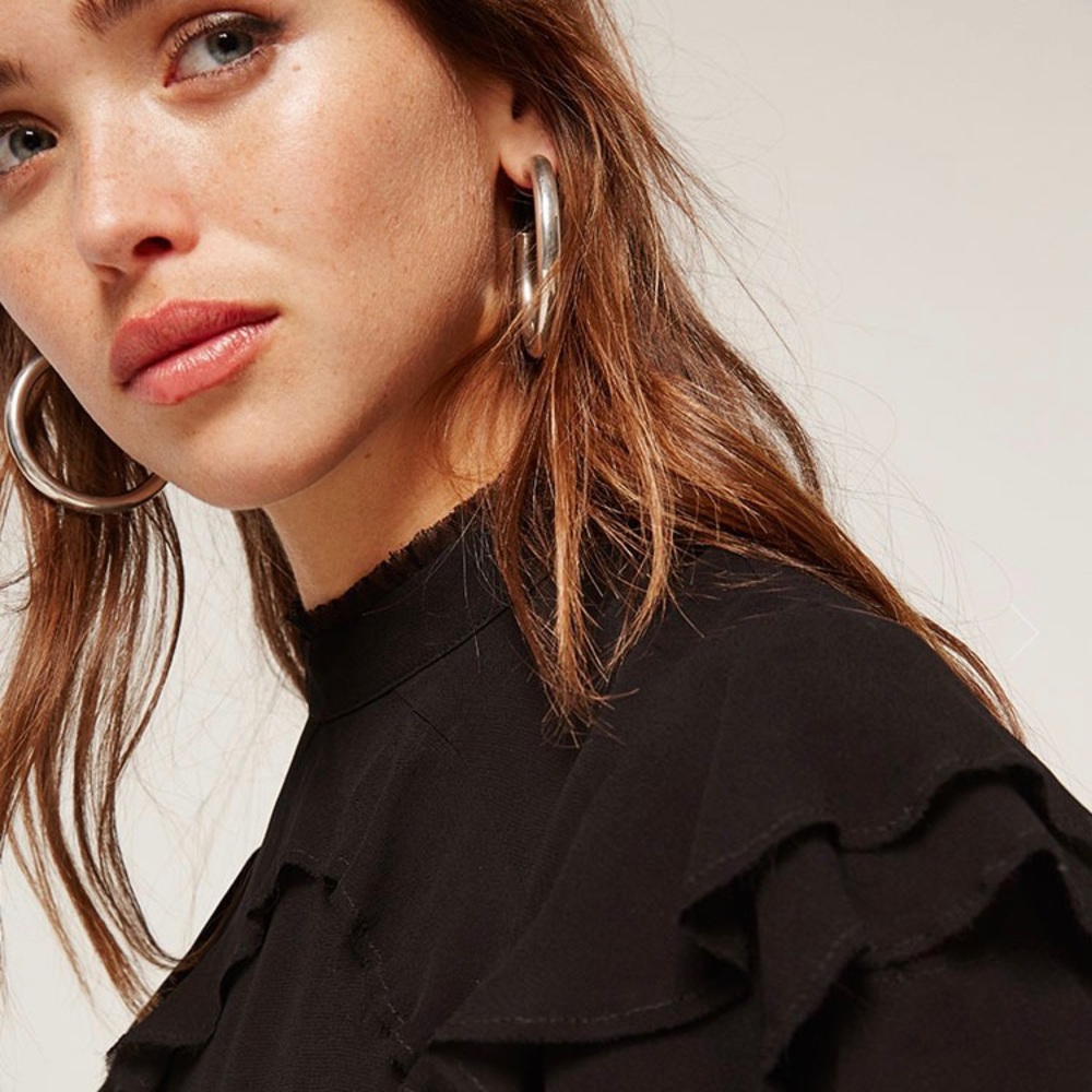 Reformation Ruffle Crop Top - Picture 5 of 5